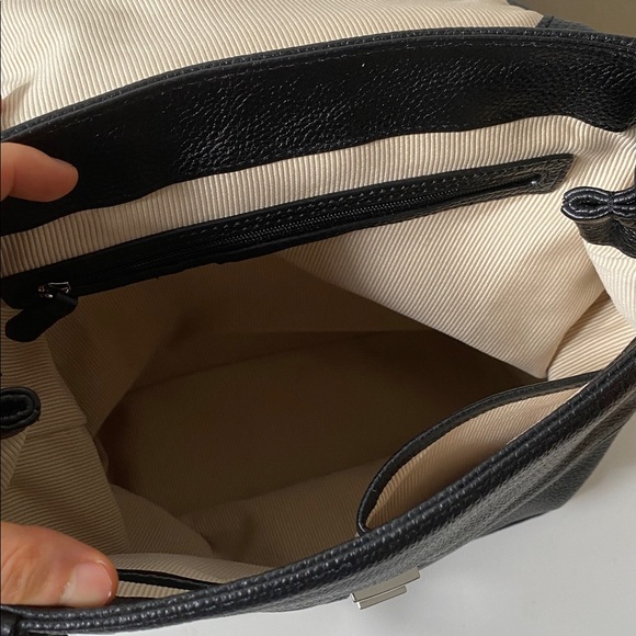 New Radley London Black Flap-over Leather Backpack - Picture 6 of 13